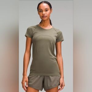 Lululemon Swiftly Tech Short-Sleeve Shirt 2.0 *Hip Length-6